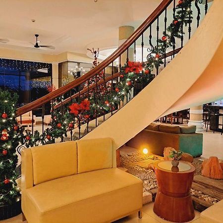 Savannah Resort Hotel Angeles Dış mekan fotoğraf