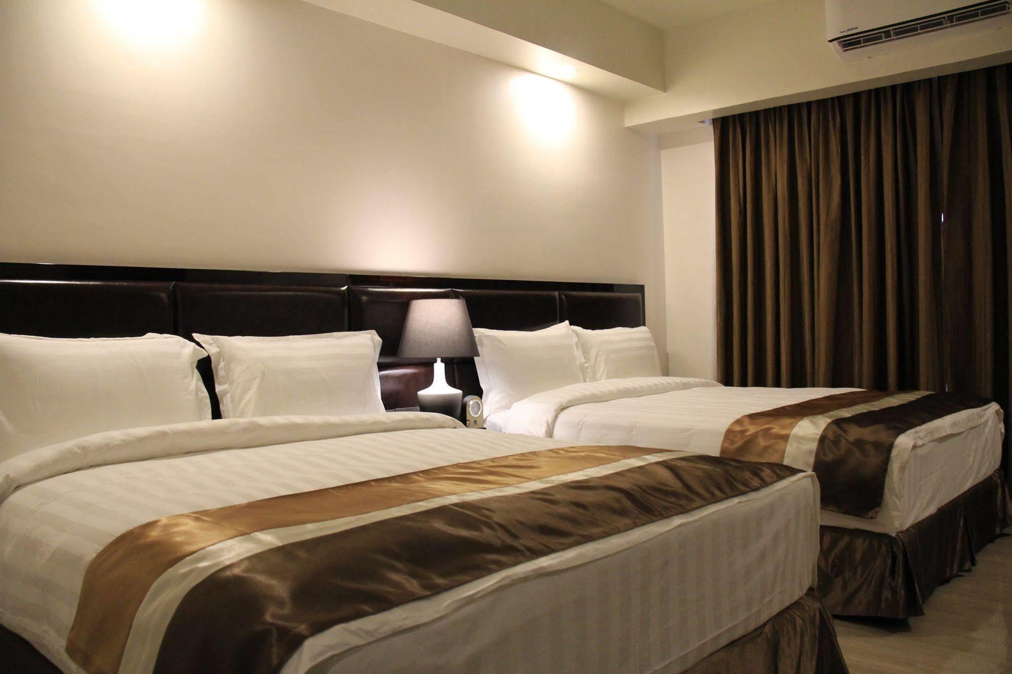 Savannah Resort Hotel Angeles Dış mekan fotoğraf